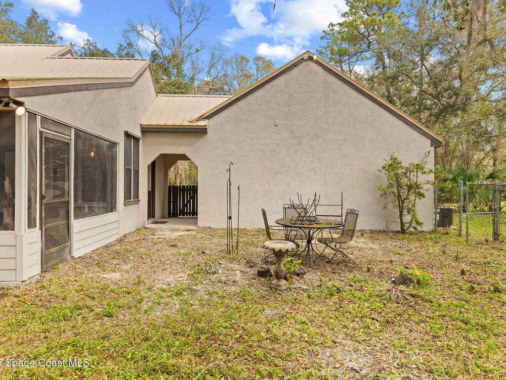 4505 Fernwood Drive, Mims, FL 32754