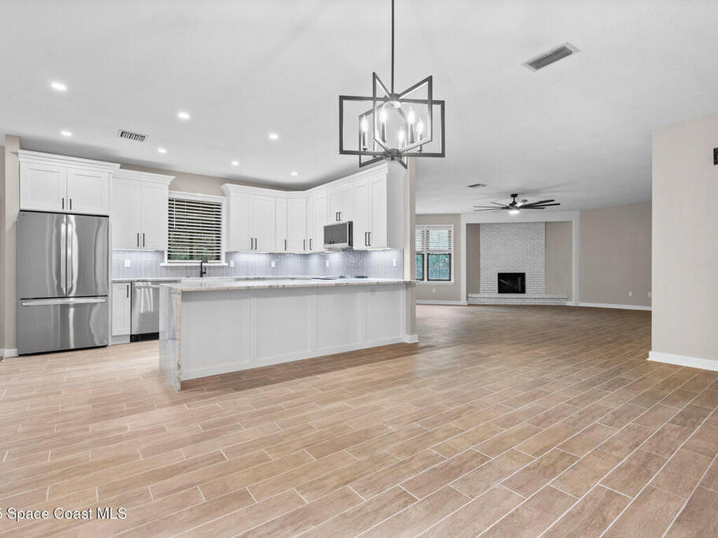 4505 Fernwood Drive, Mims, FL 32754