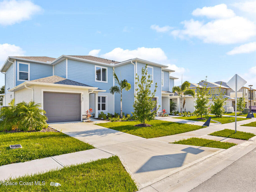 187 Hidden Woods Place, Melbourne, FL 32901