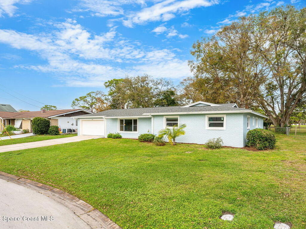 1403 Gleneagles Circle, Rockledge, FL 32955