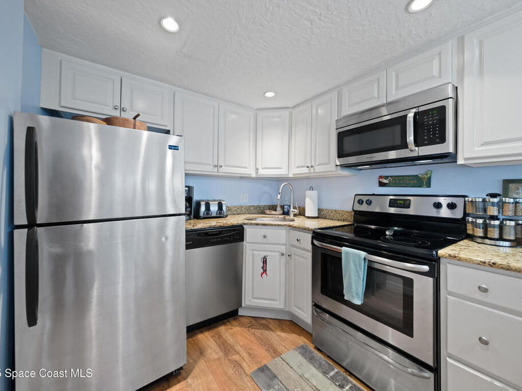 8600 Ridgewood Avenue, Cape Canaveral, FL 32920