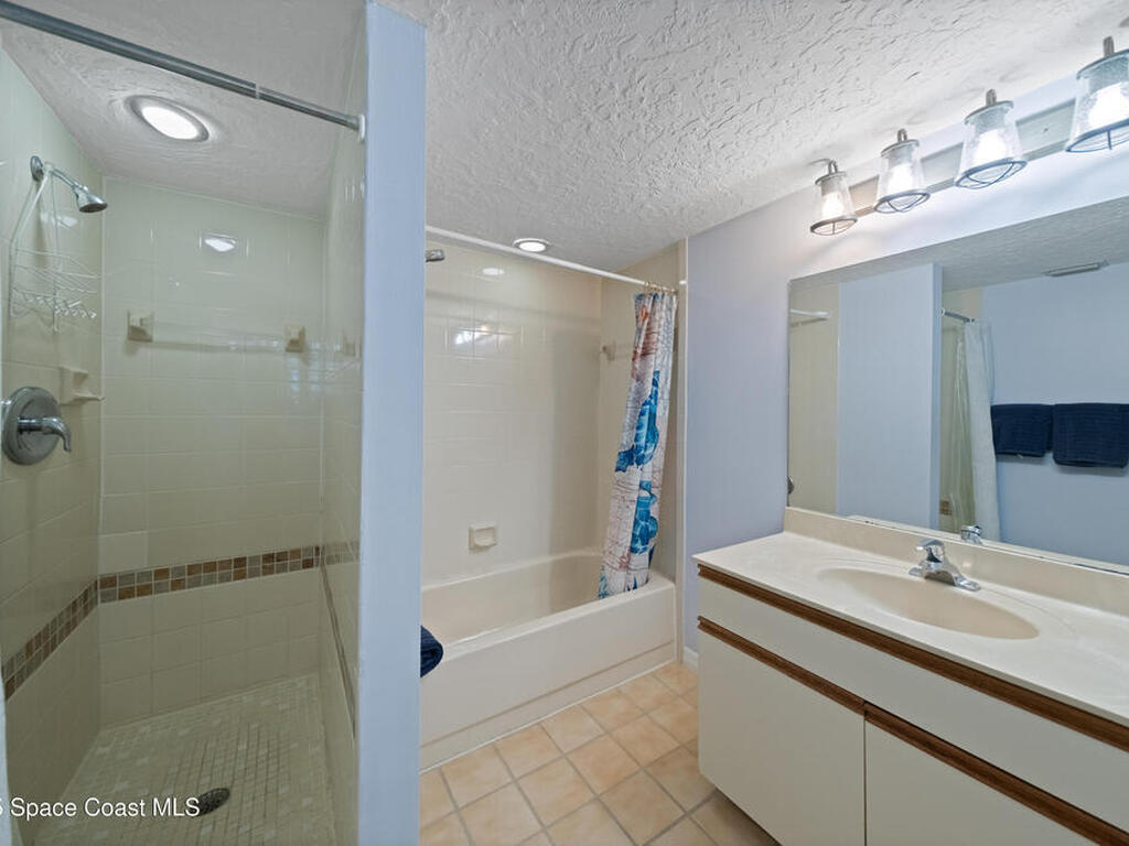 8600 Ridgewood Avenue, Cape Canaveral, FL 32920