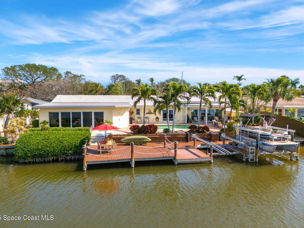 561 Capri Road, Cocoa Beach, FL 32931