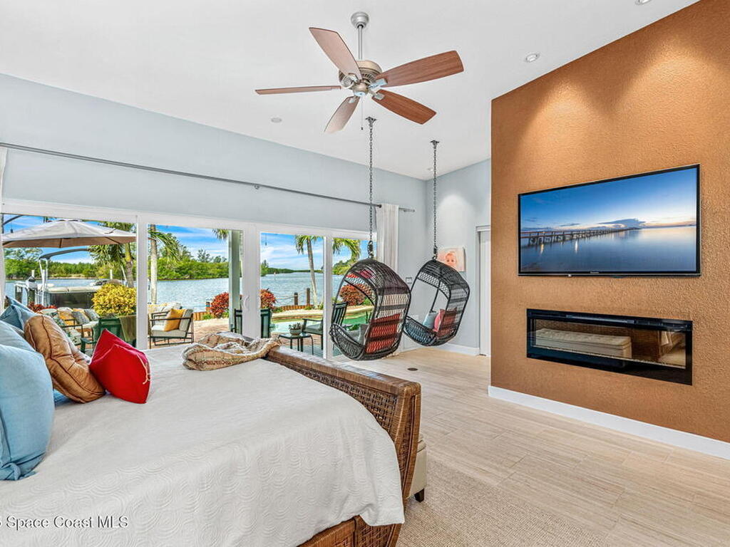 561 Capri Road, Cocoa Beach, FL 32931