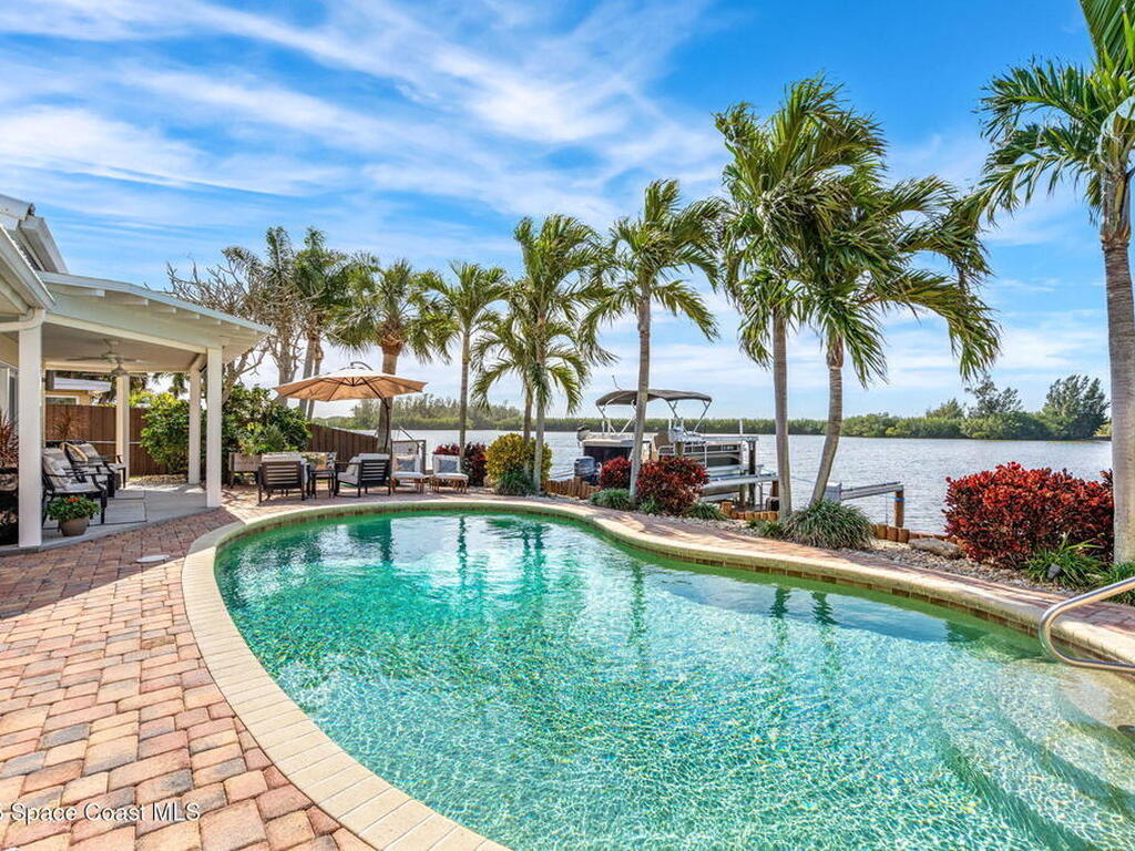 561 Capri Road, Cocoa Beach, FL 32931