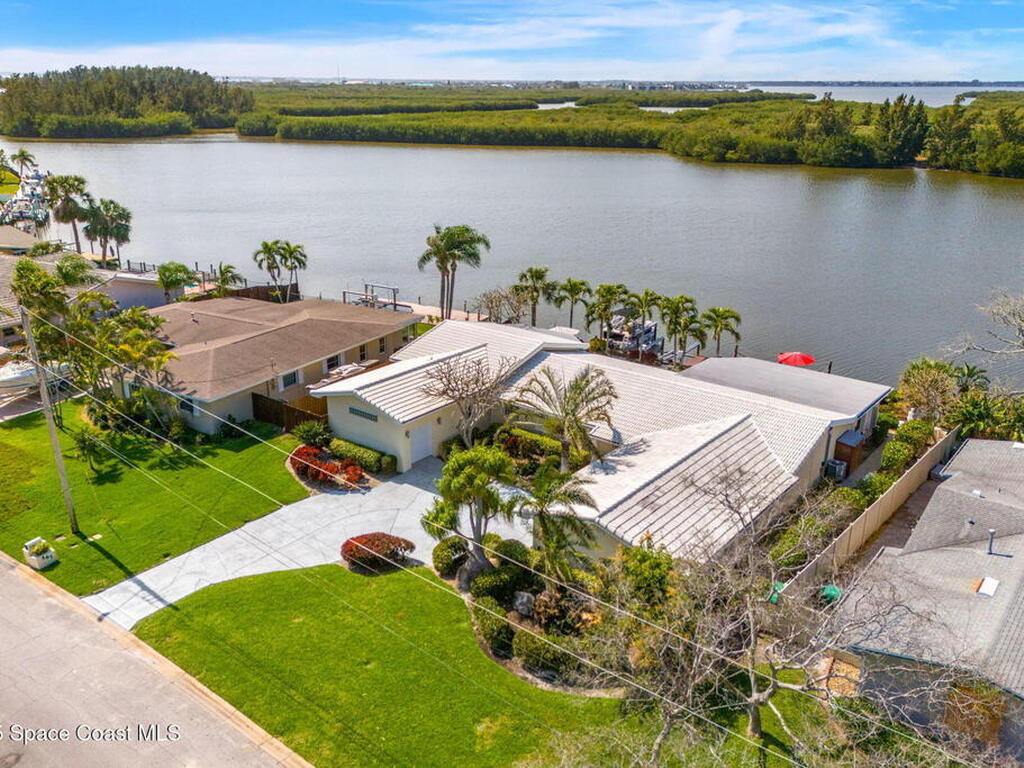 561 Capri Road, Cocoa Beach, FL 32931