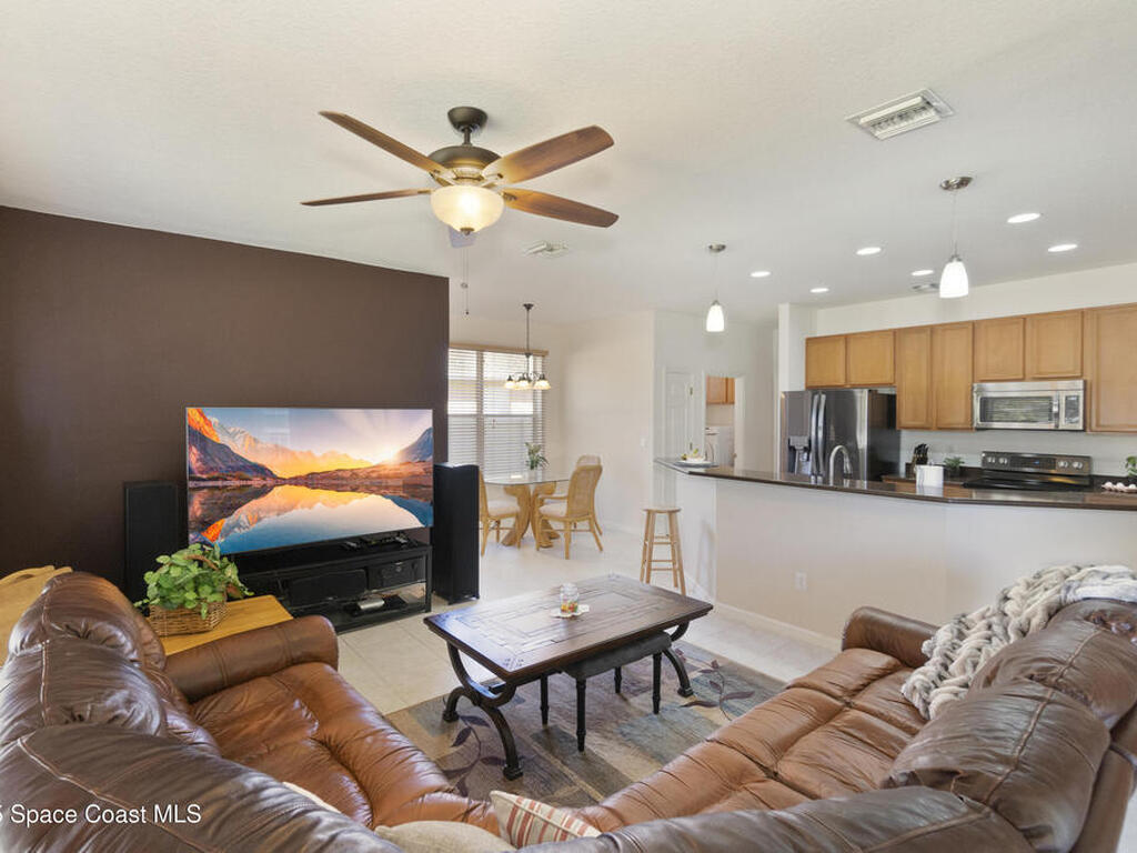 113 Wading Bird Circle, Palm Bay, FL 32908