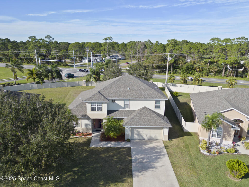 113 Wading Bird Circle, Palm Bay, FL 32908