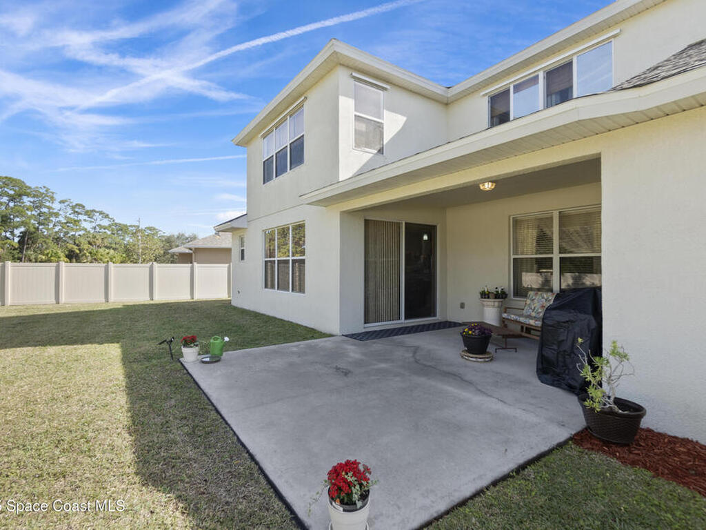 113 Wading Bird Circle, Palm Bay, FL 32908