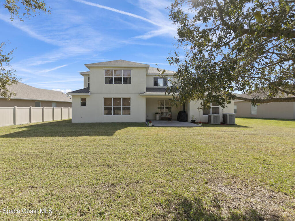 113 Wading Bird Circle, Palm Bay, FL 32908