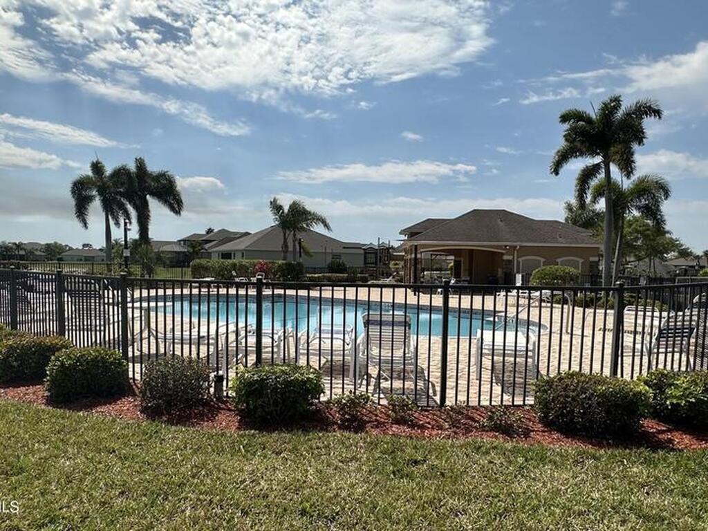 113 Wading Bird Circle, Palm Bay, FL 32908