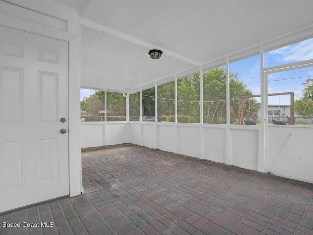 1963 Tyler Avenue, Melbourne, FL 32935