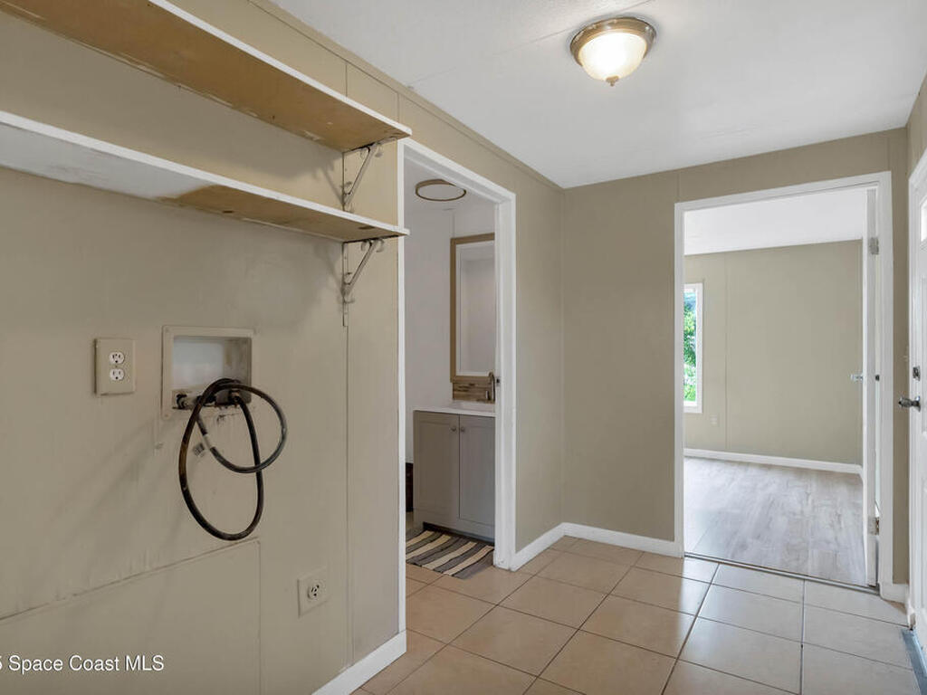 2705 Brockett Road, Mims, FL 32754
