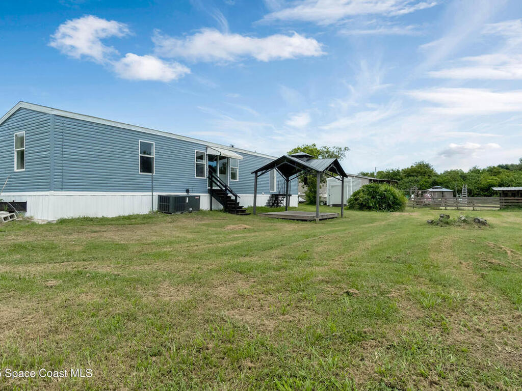 2705 Brockett Road, Mims, FL 32754