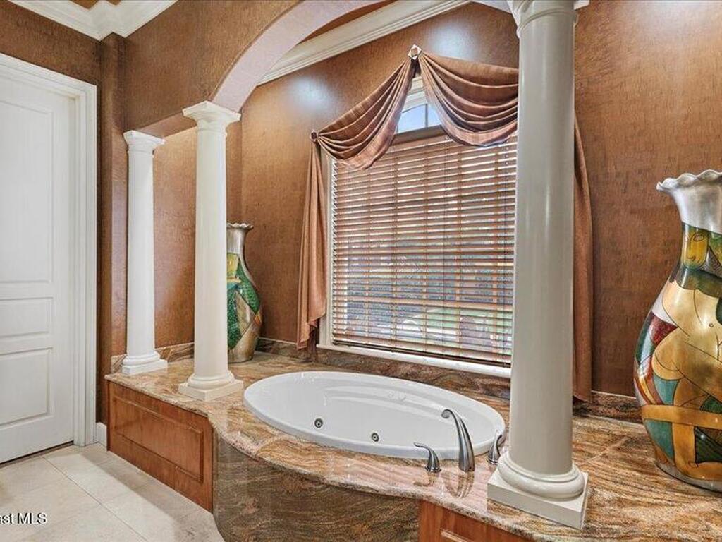 2120 N Indian River Drive, Cocoa, FL 32922