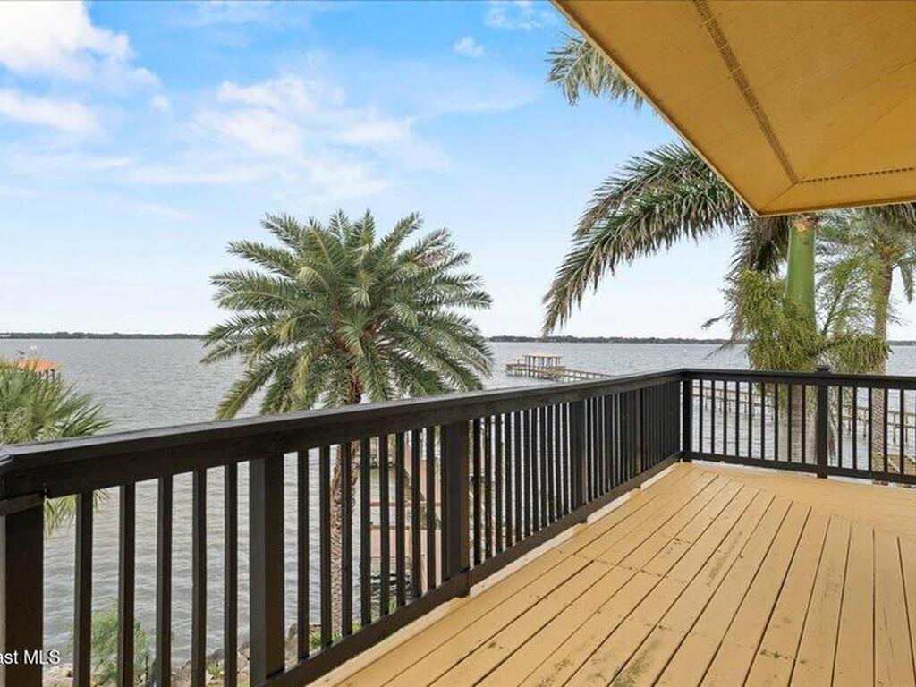 2120 N Indian River Drive, Cocoa, FL 32922