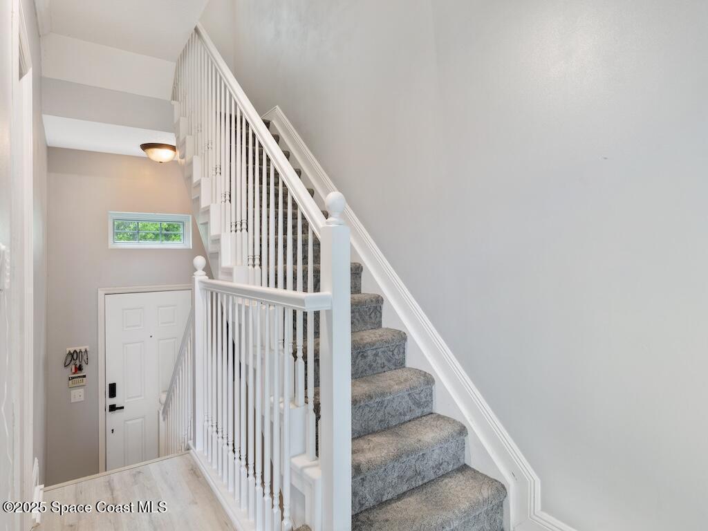 1735 42nd Square, Vero Beach, FL 32960