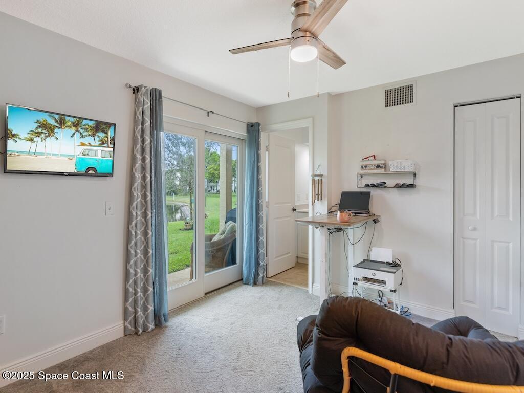 1735 42nd Square, Vero Beach, FL 32960
