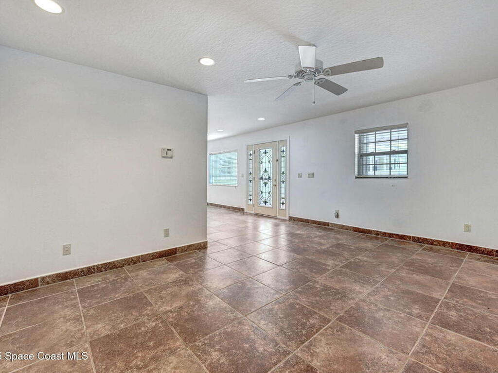 4825 US-1, Melbourne, FL 32935