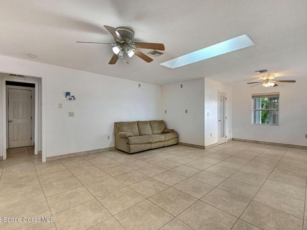 4825 US-1, Melbourne, FL 32935