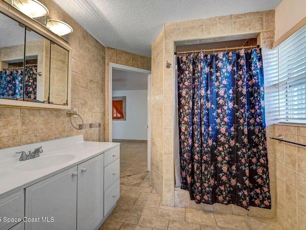 4825 US-1, Melbourne, FL 32935