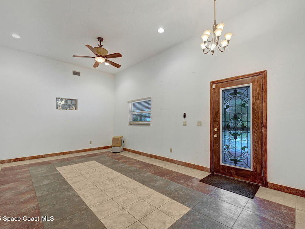 4825 US-1, Melbourne, FL 32935