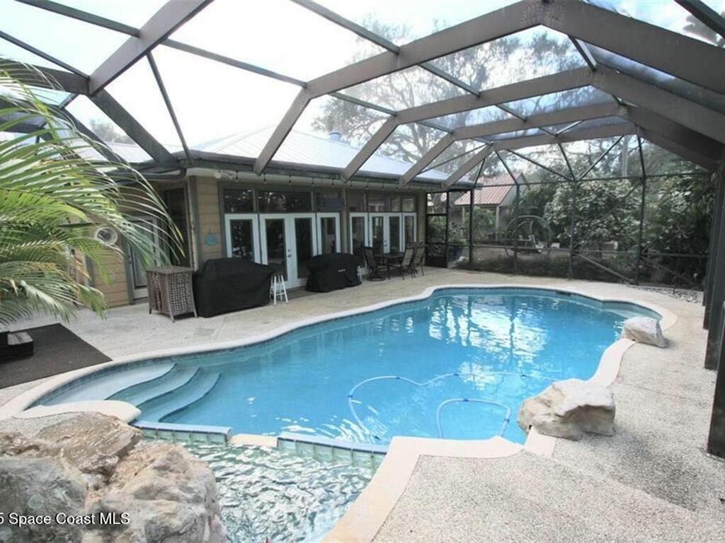 755 S Fischer Circle, Sebastian, FL 32958