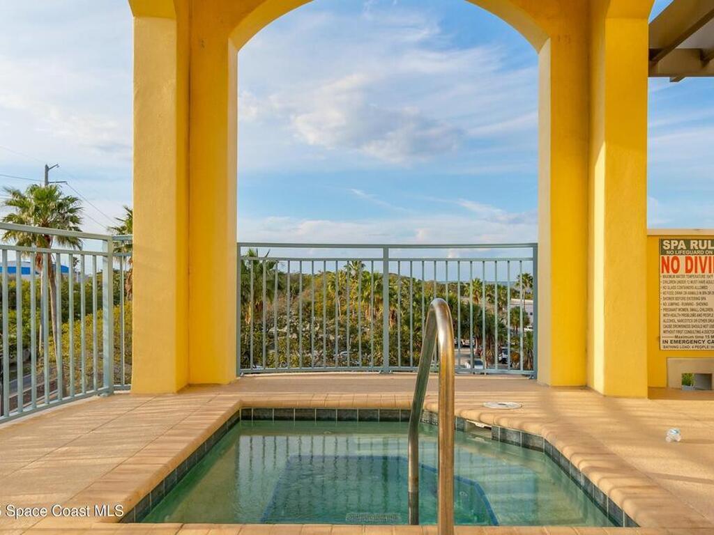 1437 Pineapple Avenue, Melbourne, FL 32935
