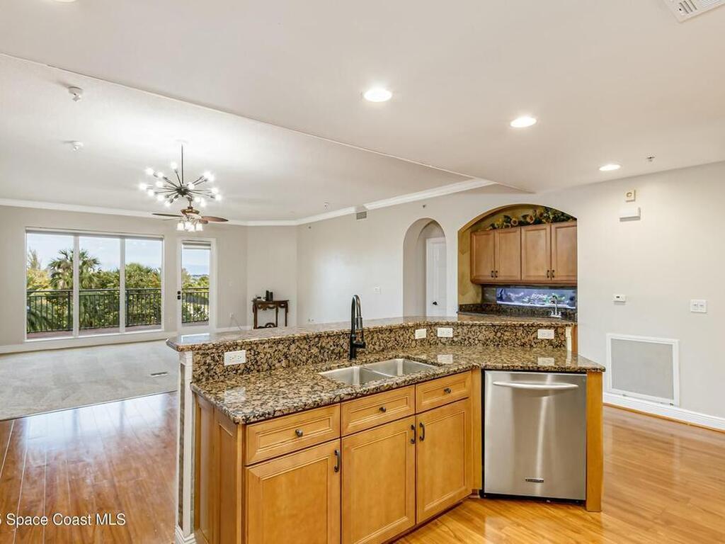 1437 Pineapple Avenue, Melbourne, FL 32935
