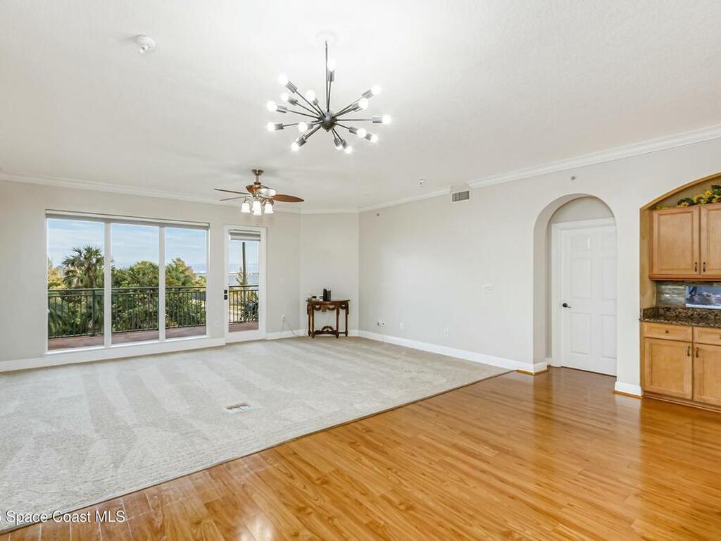 1437 Pineapple Avenue, Melbourne, FL 32935
