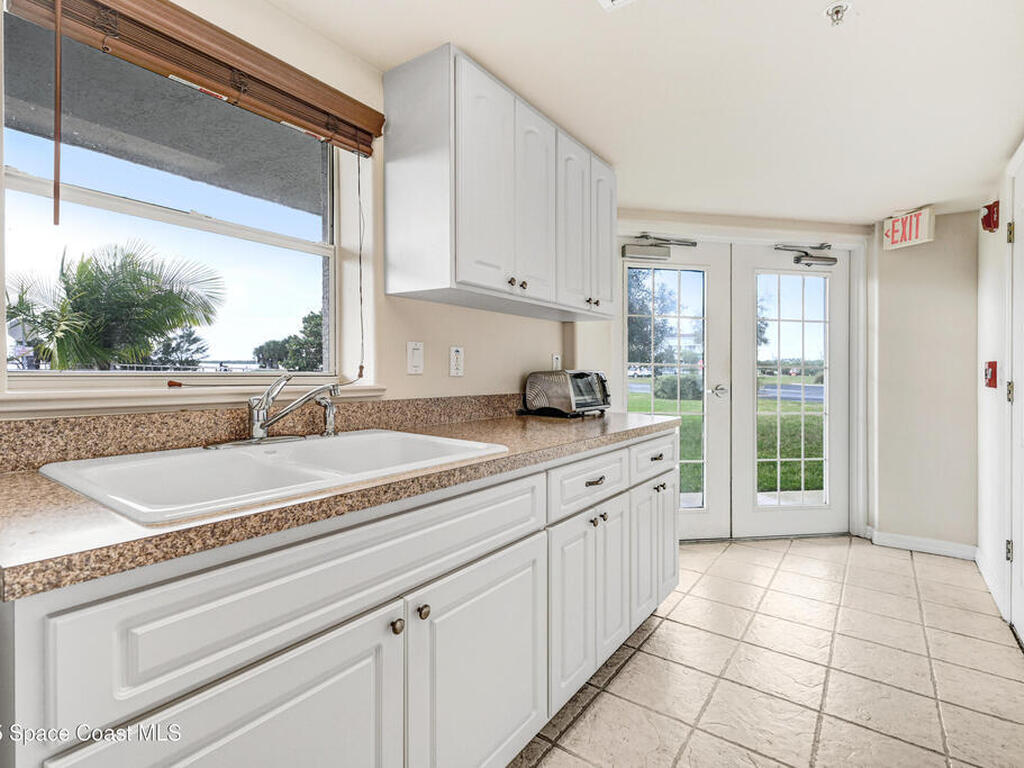 8934 Puerto Del Rio Drive, Cape Canaveral, FL 32920