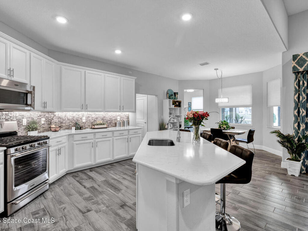 3465 Diamond Leaf Drive, Vero Beach, FL 32966