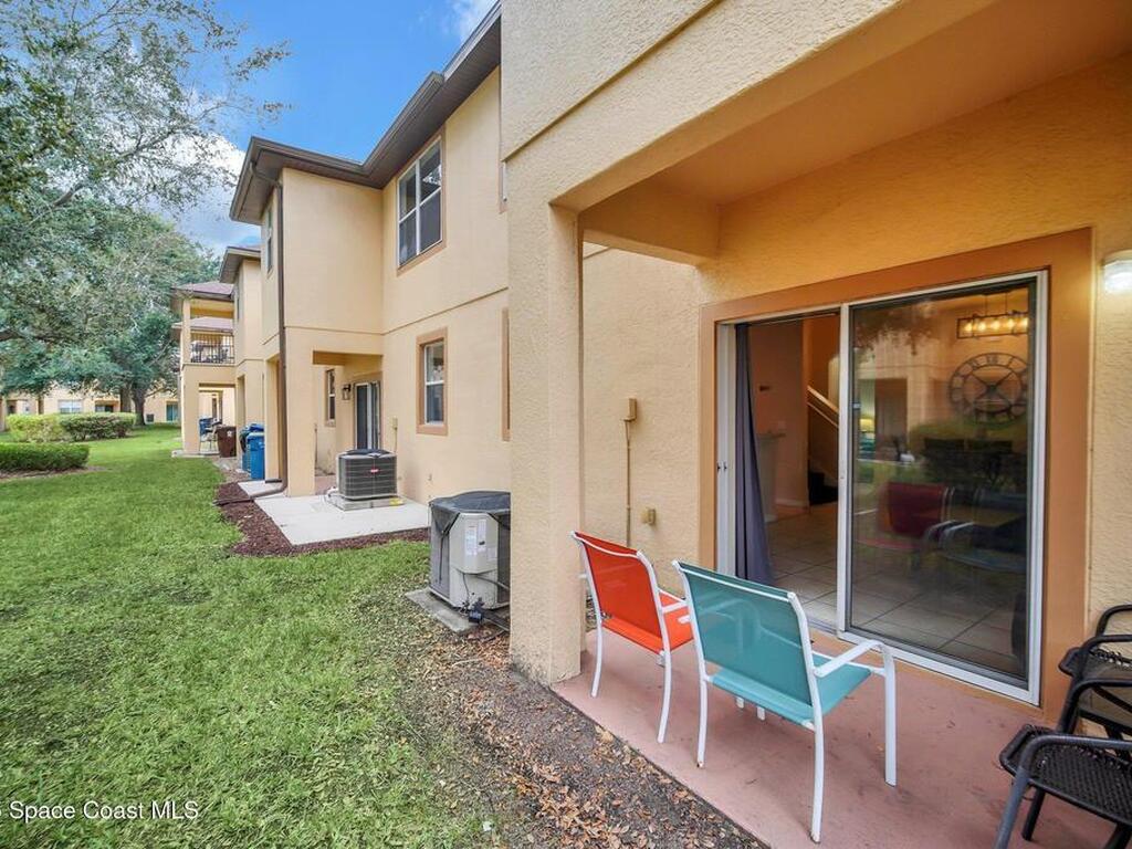 438 Miramar Avenue, Davenport, FL 33897