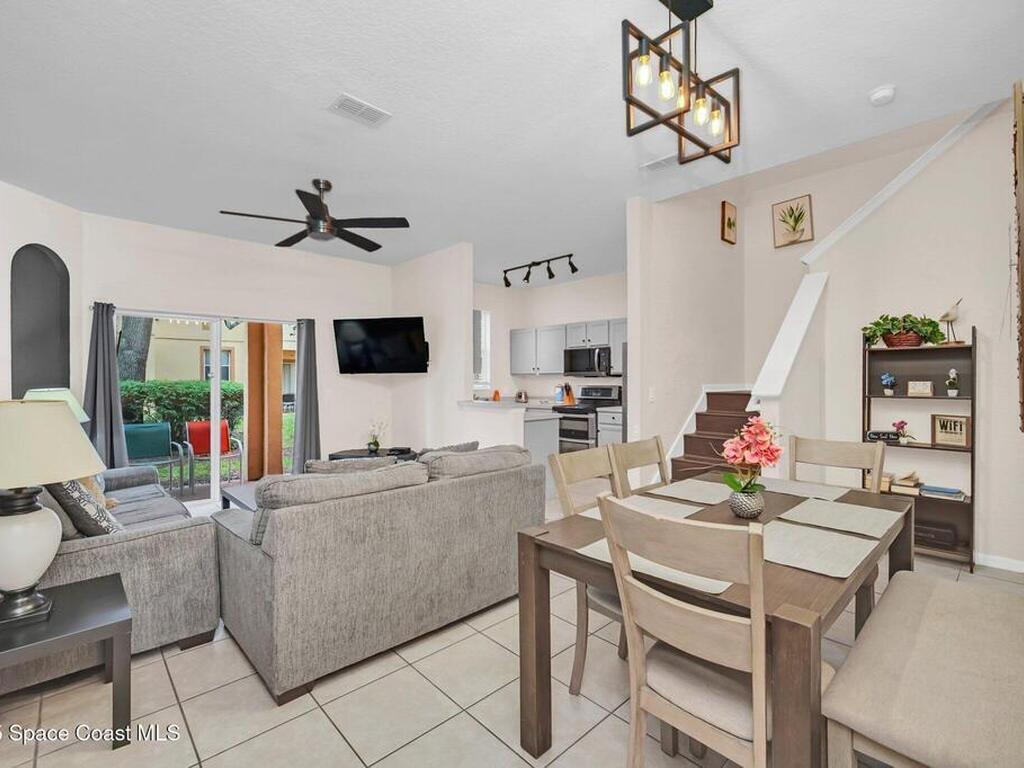 438 Miramar Avenue, Davenport, FL 33897