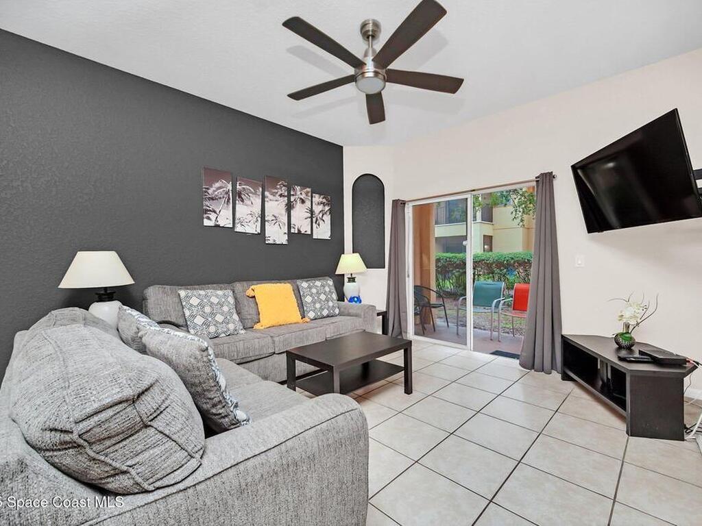 438 Miramar Avenue, Davenport, FL 33897