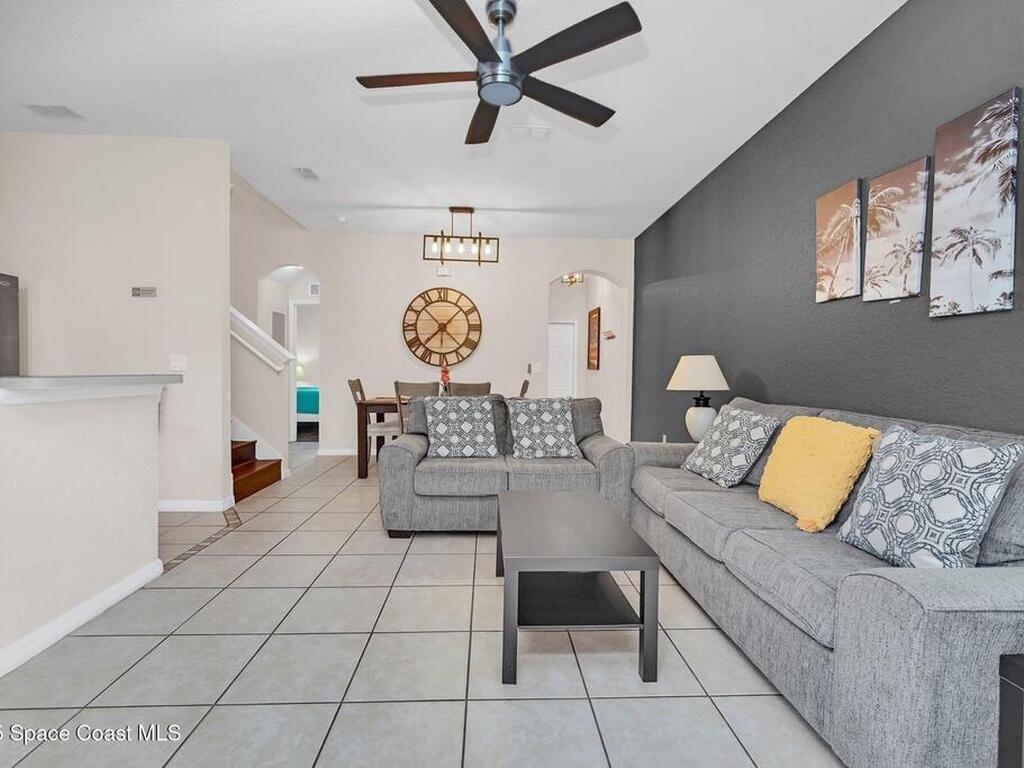 438 Miramar Avenue, Davenport, FL 33897