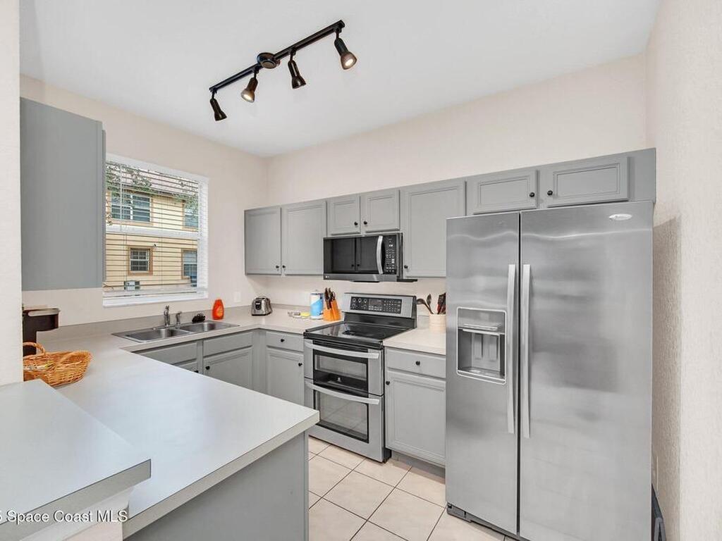 438 Miramar Avenue, Davenport, FL 33897