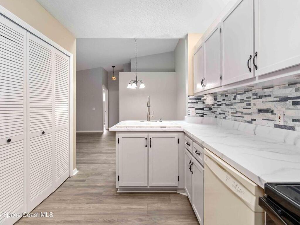 1933 Quail Ridge Court, Cocoa, FL 32922
