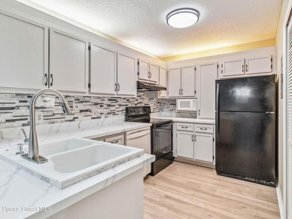 1933 Quail Ridge Court, Cocoa, FL 32922