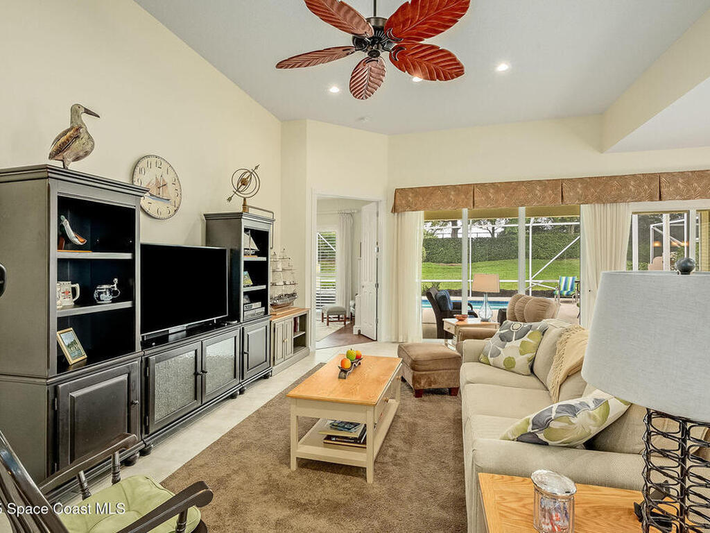 5193 Eleuthra Circle, Vero Beach, FL 32967