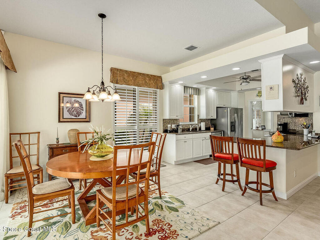 5193 Eleuthra Circle, Vero Beach, FL 32967