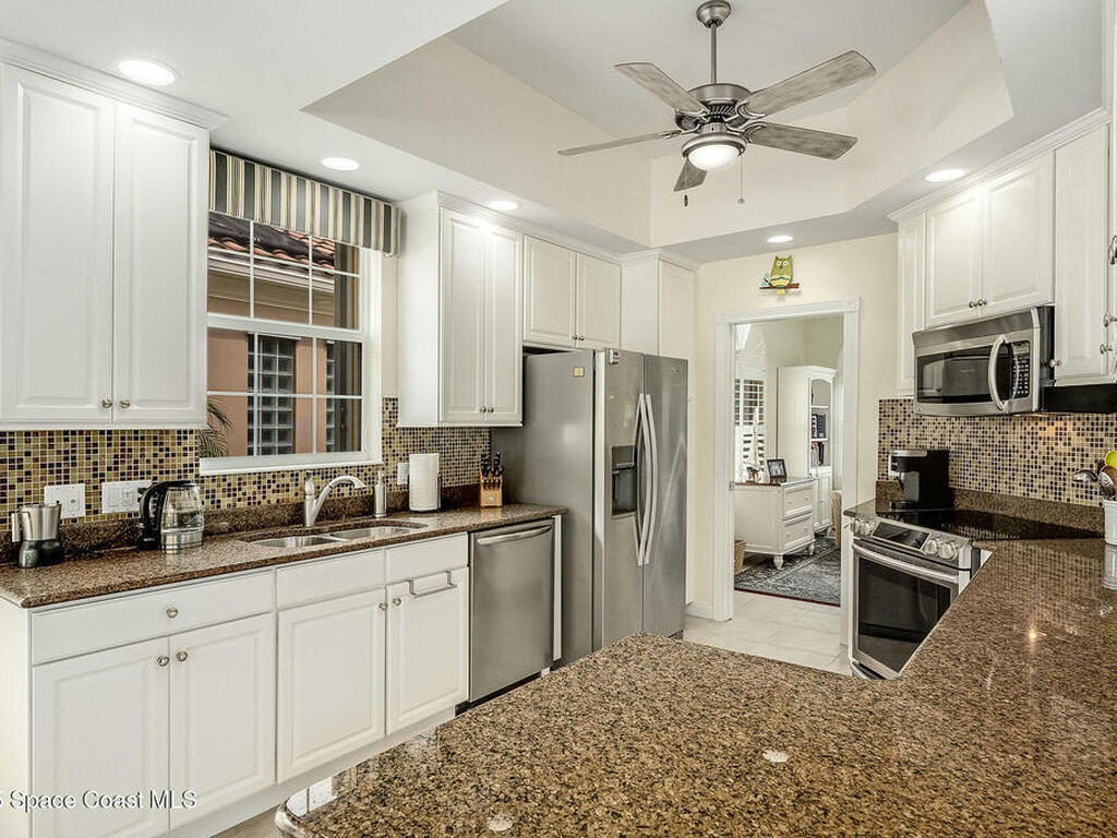 5193 Eleuthra Circle, Vero Beach, FL 32967