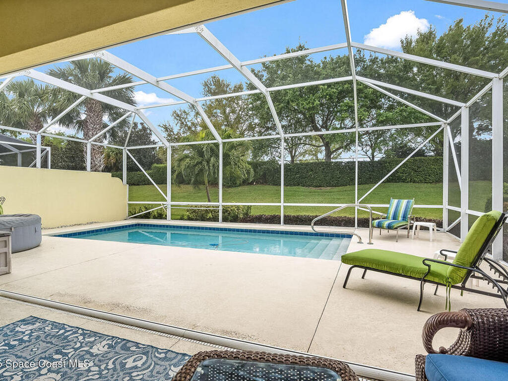 5193 Eleuthra Circle, Vero Beach, FL 32967