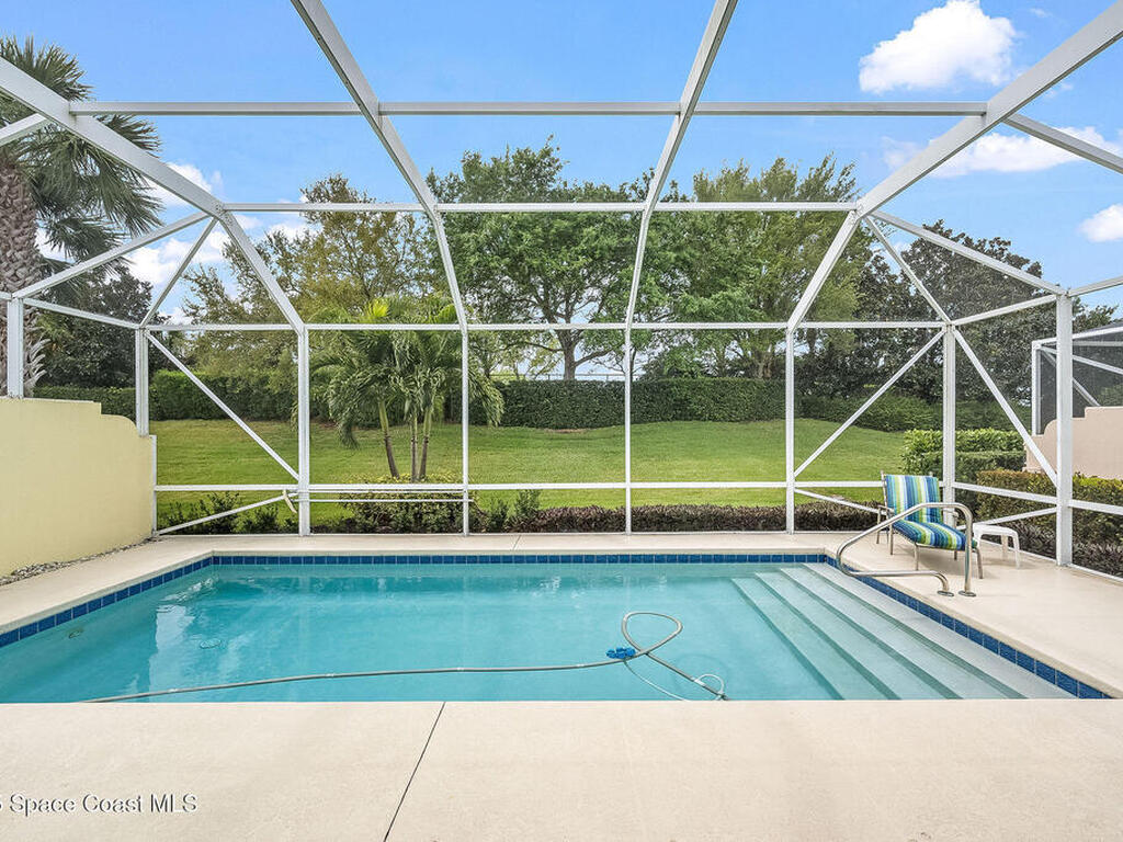 5193 Eleuthra Circle, Vero Beach, FL 32967