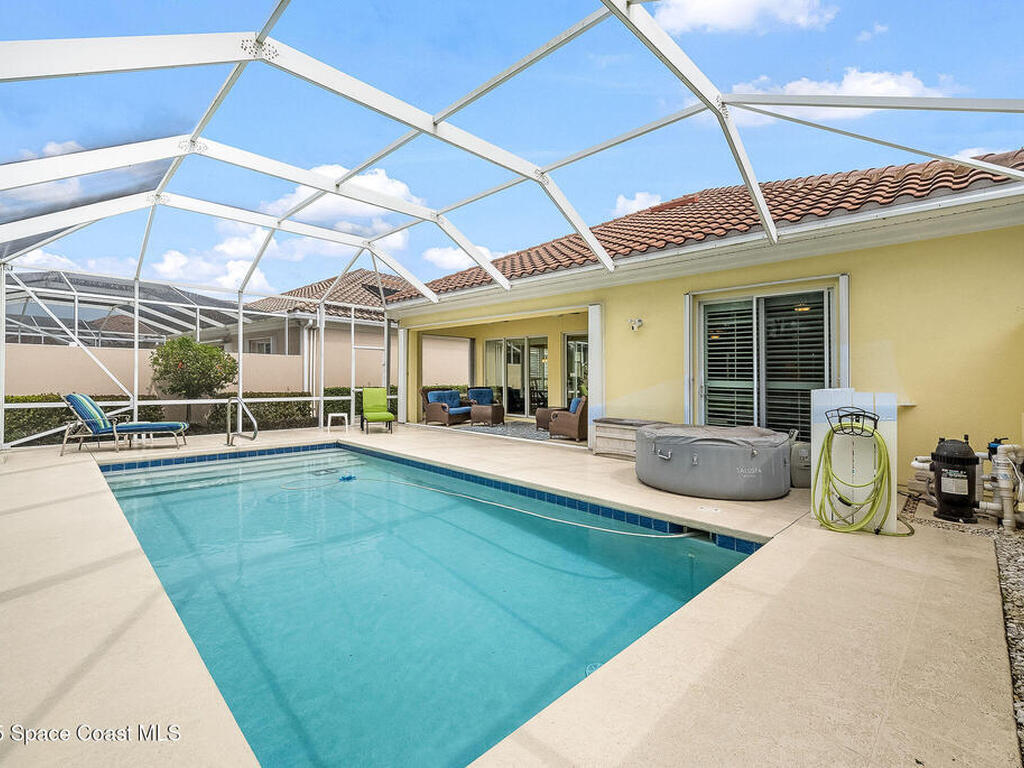 5193 Eleuthra Circle, Vero Beach, FL 32967