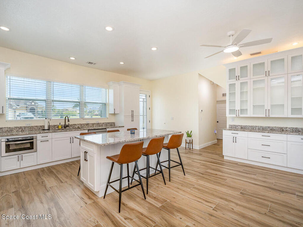 5570 Sanctuary Avenue, Grant, FL 32949