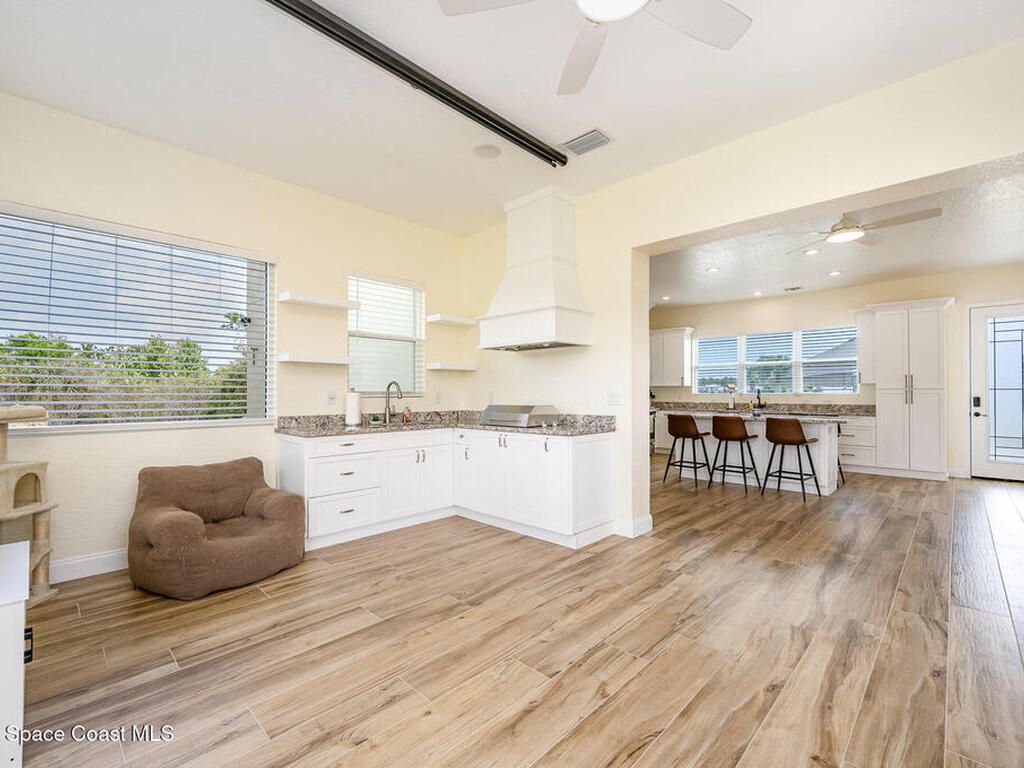 5570 Sanctuary Avenue, Grant, FL 32949
