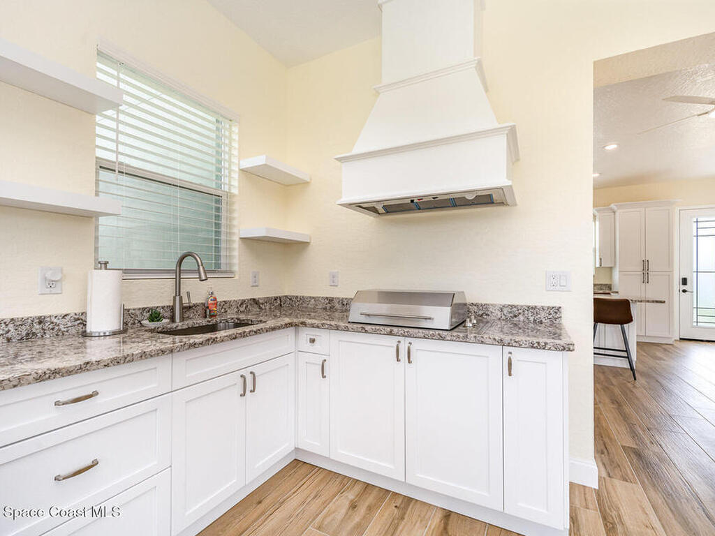 5570 Sanctuary Avenue, Grant, FL 32949