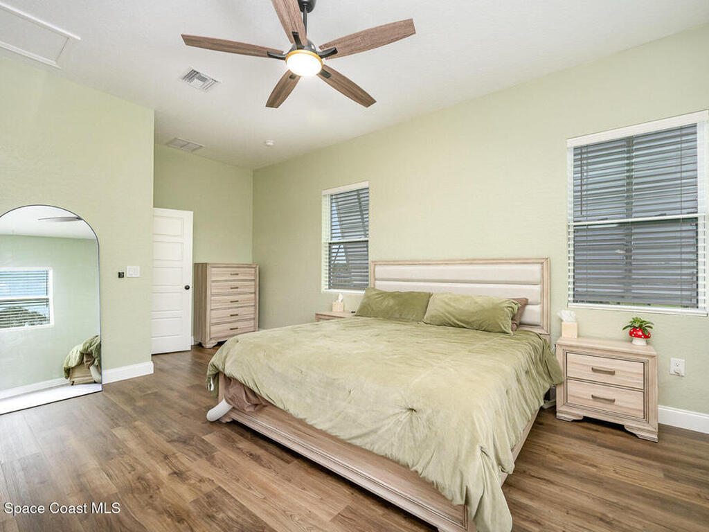 5570 Sanctuary Avenue, Grant, FL 32949
