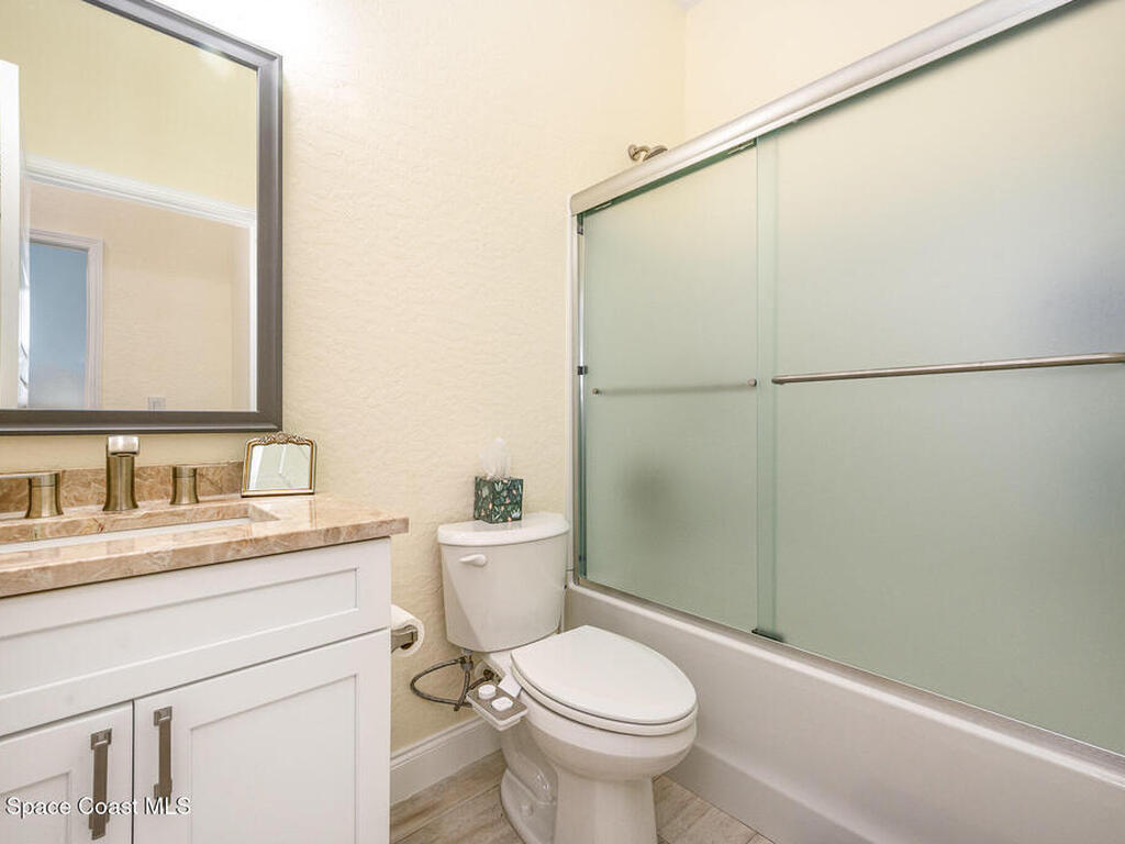 5570 Sanctuary Avenue, Grant, FL 32949